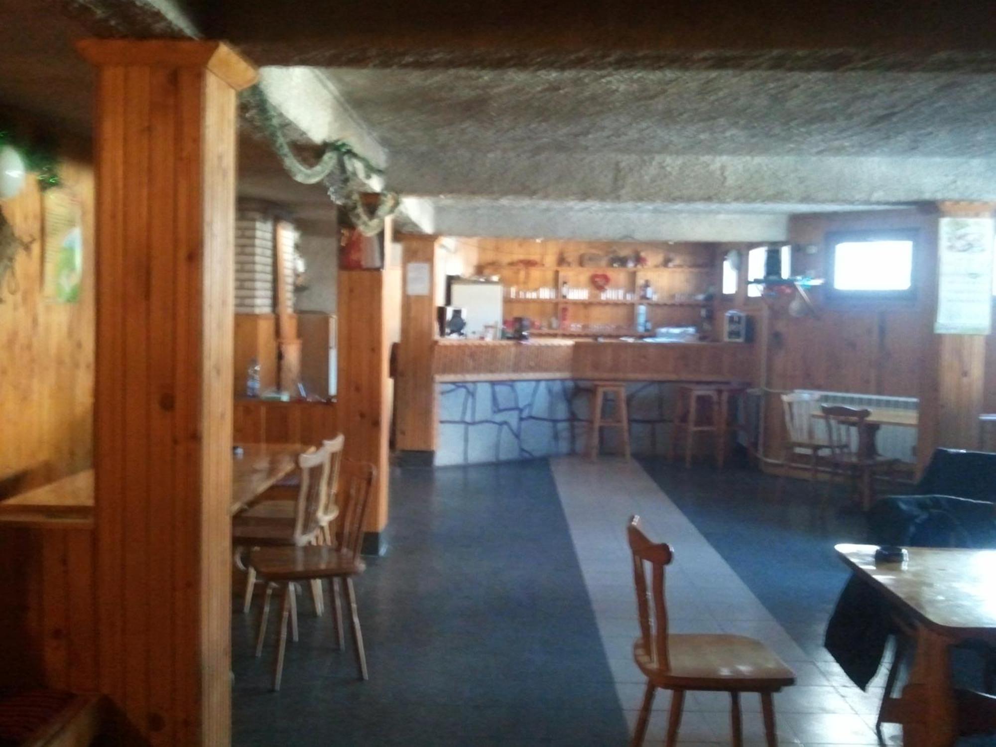 Kris Guesthouse Stoykite Exterior photo